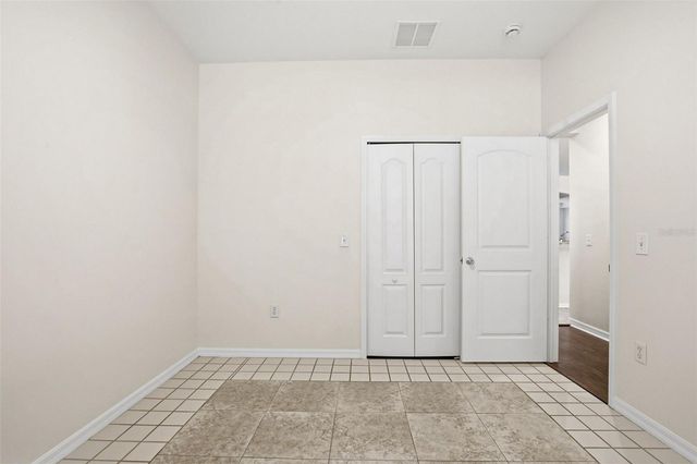 471 WESTCHESTER HILLS LANE, Valrico, FL 33594