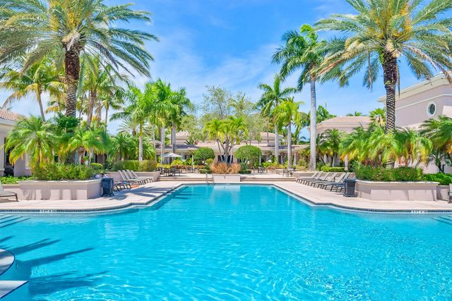 2917 Tuscany Court 107, Palm Beach Gardens, FL 33410