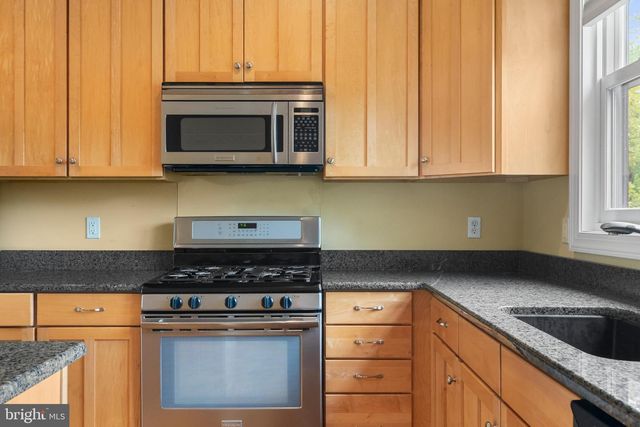 54 BLUESTONE CT, Lake Harmony, PA 18624