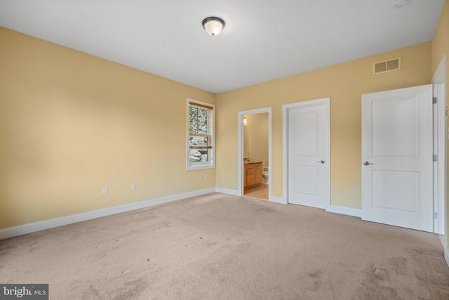 54 BLUESTONE CT, Lake Harmony, PA 18624