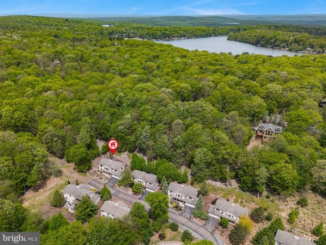54 BLUESTONE CT, Lake Harmony, PA 18624