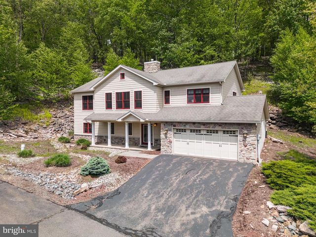 54 BLUESTONE CT, Lake Harmony, PA 18624