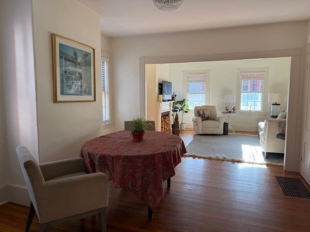 15 Clarmont Terrace 15, Swampscott, MA 01907