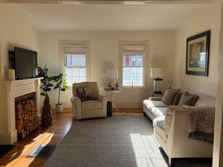 15 Clarmont Terrace 15, Swampscott, MA 01907