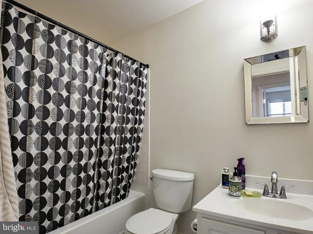 9311 HINES ESTATES DR, Baltimore, MD 21234