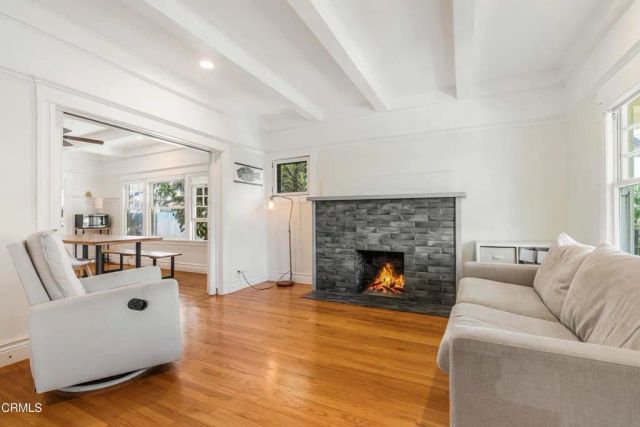 1915 Cordova Street, Los Angeles, CA 90018