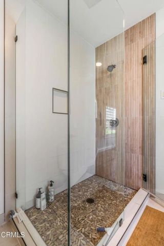 1915 Cordova Street, Los Angeles, CA 90018