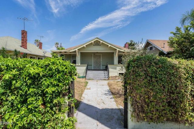 1915 Cordova Street, Los Angeles, CA 90018