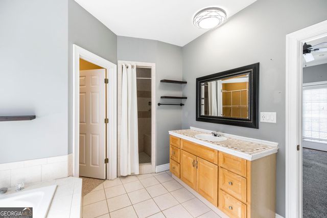 126 Pineworth Pointe Drive, Macon, GA 31216