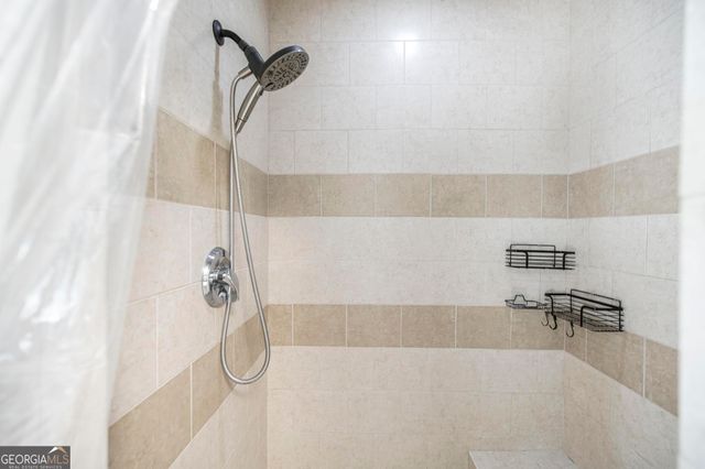 126 Pineworth Pointe Drive, Macon, GA 31216