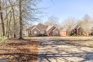 126 Pineworth Pointe Drive, Macon, GA 31216