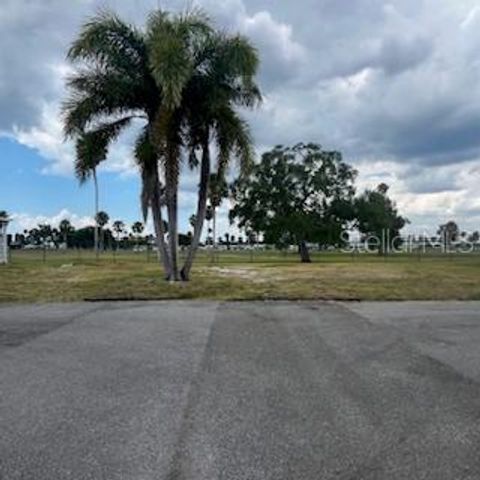 4900 3RD A STREET E 613, Bradenton, FL 34203