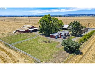 92950 PITNEY Ln, Junction City, OR 97448