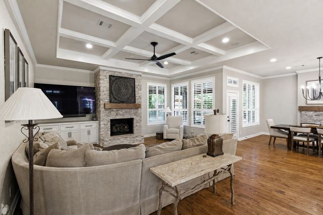 180 Creekway Bend, Southlake, TX 76092