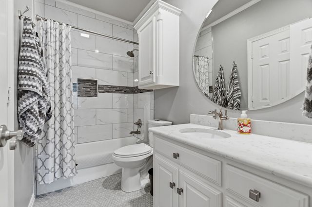 180 Creekway Bend, Southlake, TX 76092