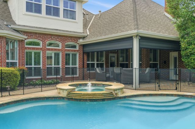 180 Creekway Bend, Southlake, TX 76092