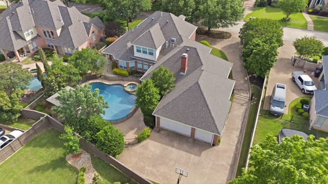 180 Creekway Bend, Southlake, TX 76092