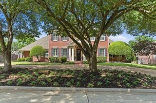 180 Creekway Bend, Southlake, TX 76092