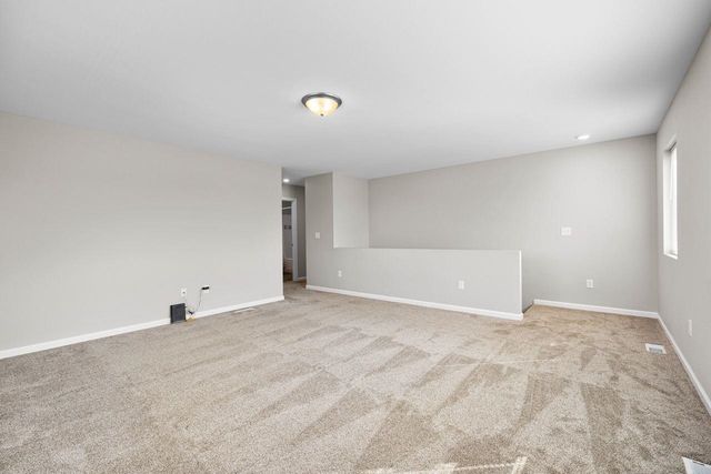 2609 Granite Dr NW, Minot, ND 58703
