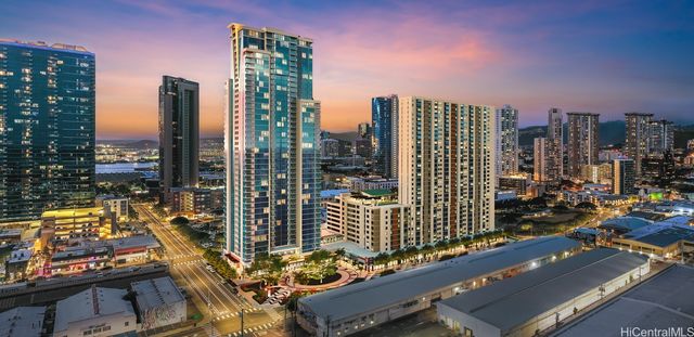 708 Auahi Street A807, Honolulu, HI 96813