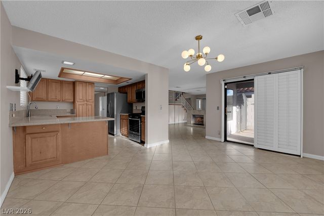 5073 Stormy Circle, Las Vegas, NV 89119
