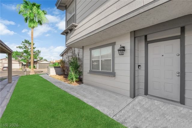 5073 Stormy Circle, Las Vegas, NV 89119