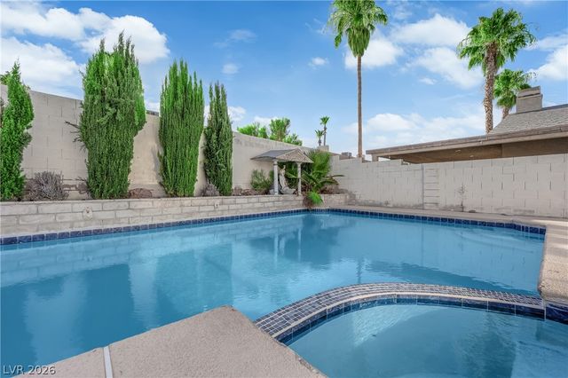 5073 Stormy Circle, Las Vegas, NV 89119