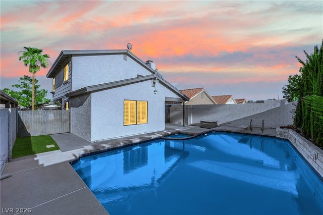 5073 Stormy Circle, Las Vegas, NV 89119