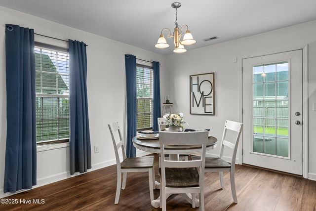 1007 Ponderosa Place, Jacksonville, NC 28546