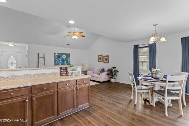 1007 Ponderosa Place, Jacksonville, NC 28546