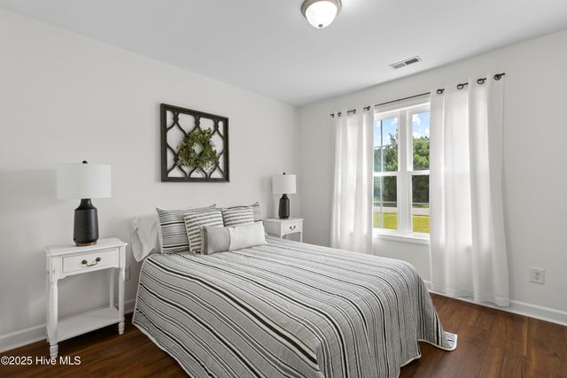 1007 Ponderosa Place, Jacksonville, NC 28546