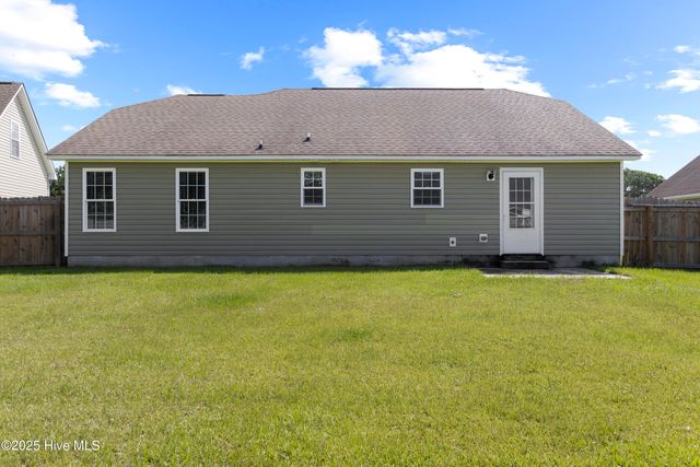 1007 Ponderosa Place, Jacksonville, NC 28546