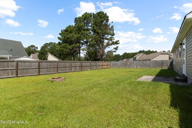1007 Ponderosa Place, Jacksonville, NC 28546