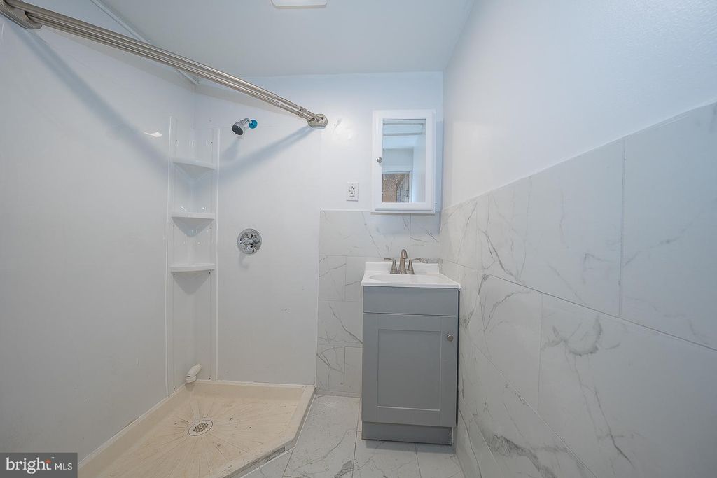 246 WILTSHIRE RD, UPPER DARBY, PA 19082 — photo 5