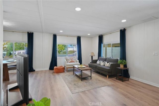 31130 S General Kearny 136, Temecula, CA 92591