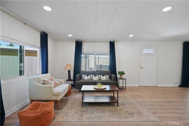 31130 S General Kearny 136, Temecula, CA 92591