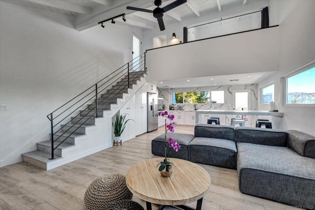 3546 Multiview Drive, Los Angeles, CA 90068