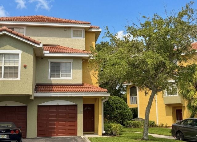 5701 BENTGRASS DRIVE 18-104, Sarasota, FL 34235