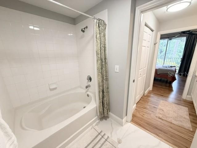 5701 BENTGRASS DRIVE 18-104, Sarasota, FL 34235