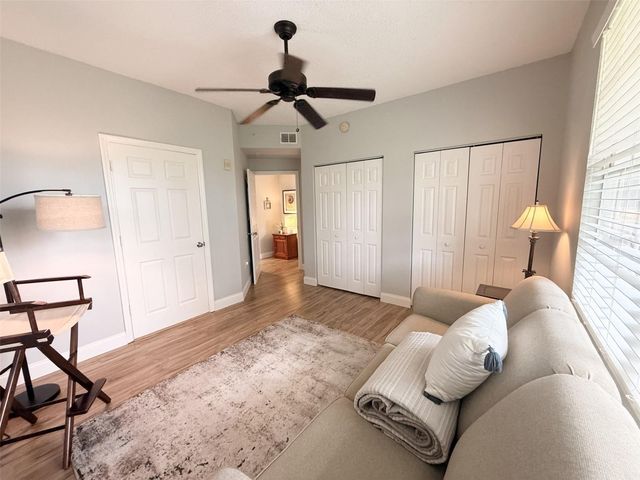 5701 BENTGRASS DRIVE 18-104, Sarasota, FL 34235