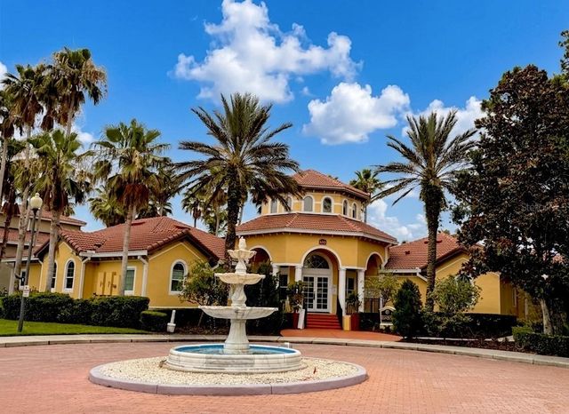 5701 BENTGRASS DRIVE 18-104, Sarasota, FL 34235