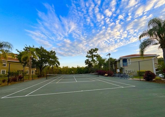 5701 BENTGRASS DRIVE 18-104, Sarasota, FL 34235