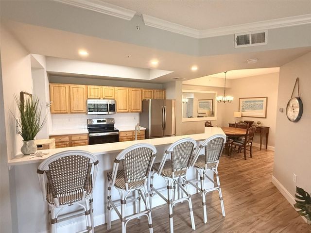 5701 BENTGRASS DRIVE 18-104, Sarasota, FL 34235