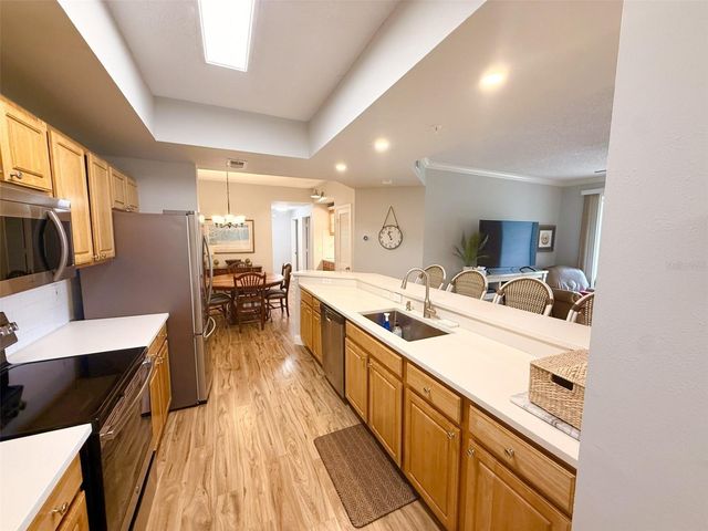 5701 BENTGRASS DRIVE 18-104, Sarasota, FL 34235