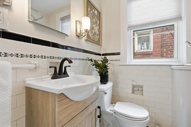 2021 West Green Street, Allentown City, PA 18104