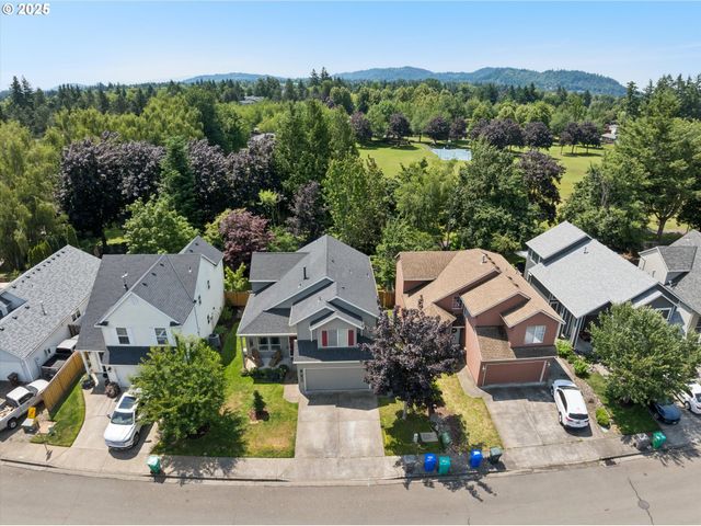 1686 Ne 27TH Ter, Gresham, OR 97030