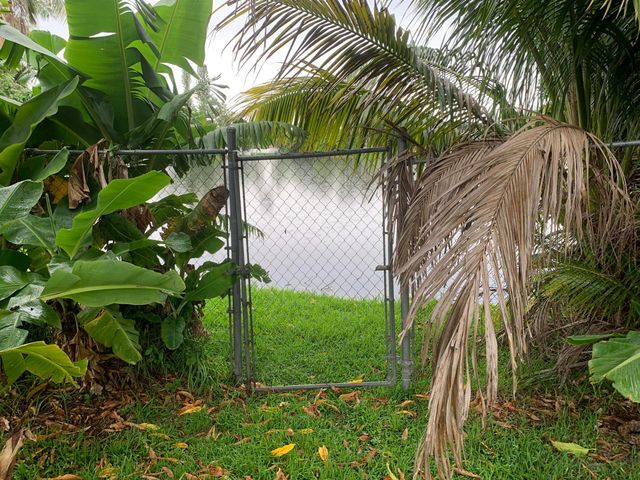 3296 NW 41ST Street, Lauderdale Lakes, FL 33309