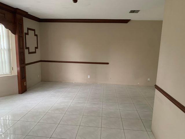 3296 NW 41ST Street, Lauderdale Lakes, FL 33309