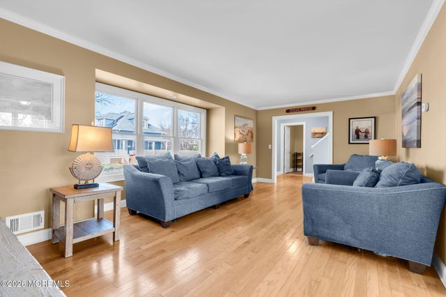 9 Catherine Street, Long Branch, NJ 07740