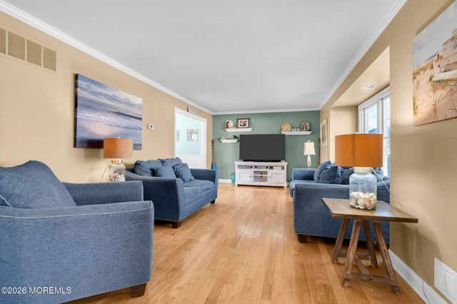 9 Catherine Street, Long Branch, NJ 07740